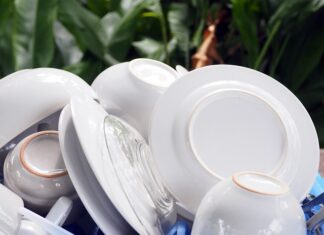 Czy można zmywać bez nabłyszczacza?