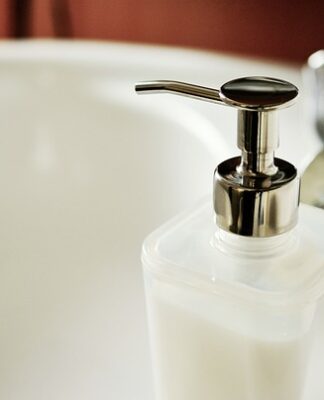 Czy mydło BHP to szare mydło?