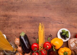 Ile wody na kg mięsa na kiełbasę?