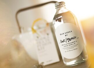 Ile litrów wódki na 5 osób?