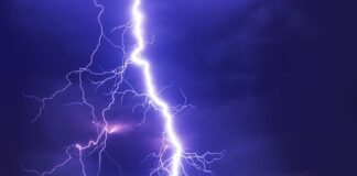 Jak zwiększyć siłę w wyciskaniu leżąc?