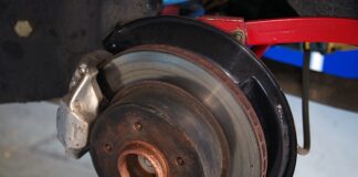 Jaki olej do hamulców hydraulicznych?