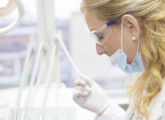 Dlaczego regularne wizyty w gabinecie stomatologicznym są tak ważne? Dlaczego regularne wizyty w gabinecie stomatologicznym są tak ważne